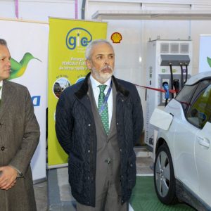 Gic presenta su primer punto de recarga rápida para vehículos eléctricos en madrid